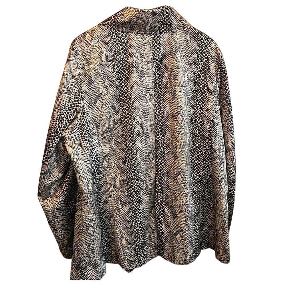Ellen Tracy Women's Snake Print‎ Jacket Button Front Collar   2x-3x - Picture 5 of 9